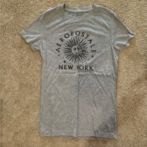 🌼5/$10🌼Aeropostale Dark Gray Crew Neck Tee size medium